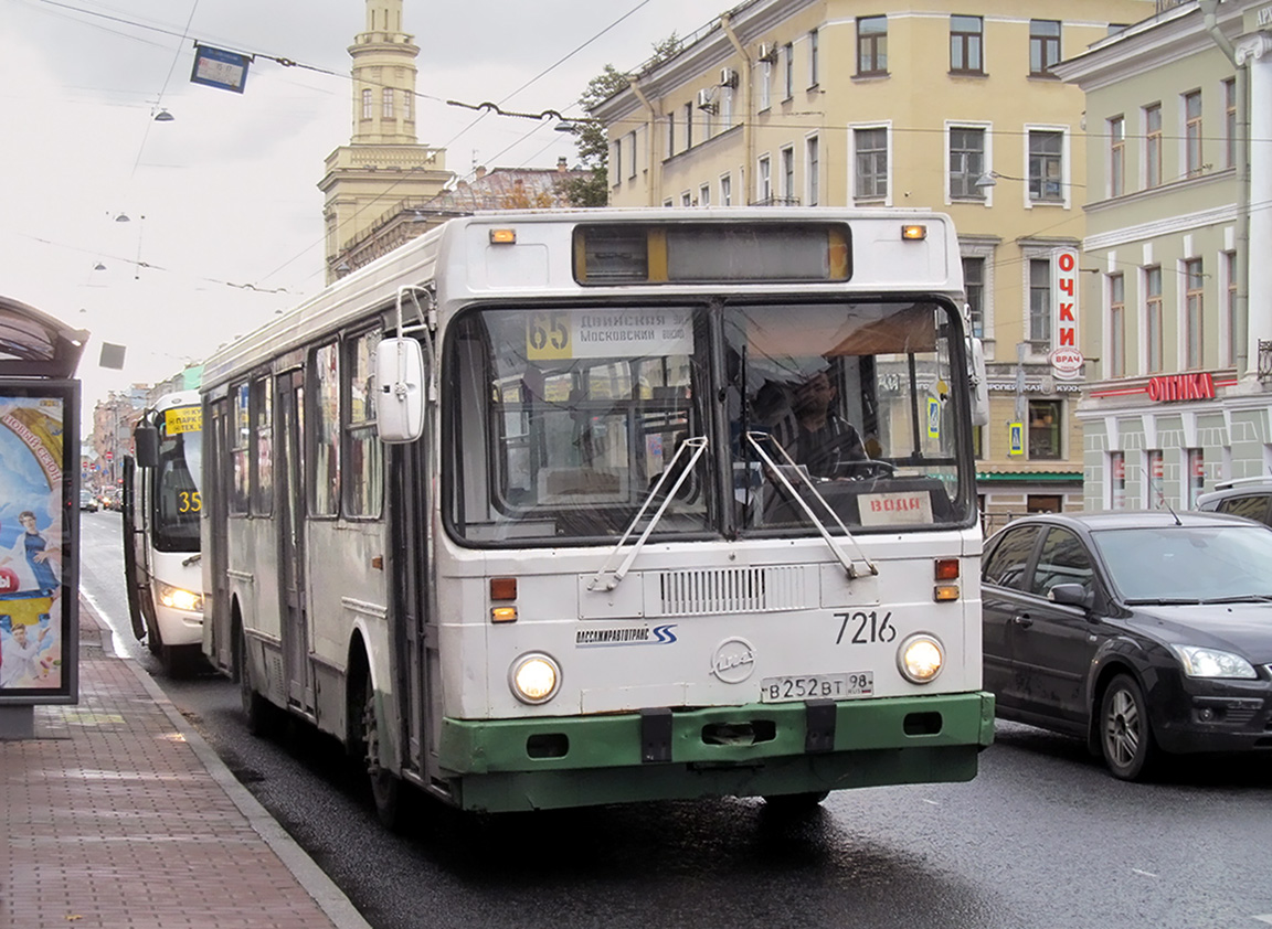 Санкт-Петербург, ЛиАЗ-5256.25 № 7216