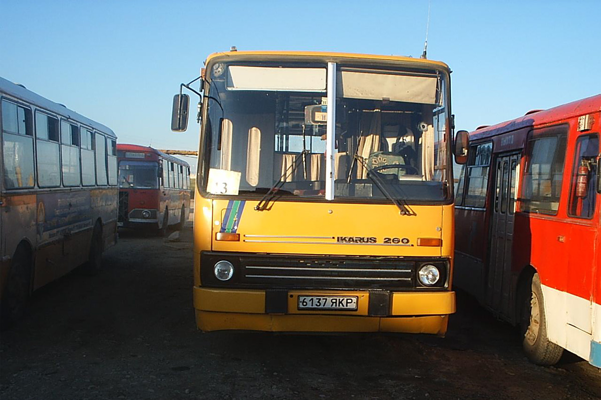 Саха (Якутия), Ikarus 260.50 № 6137 ЯКР