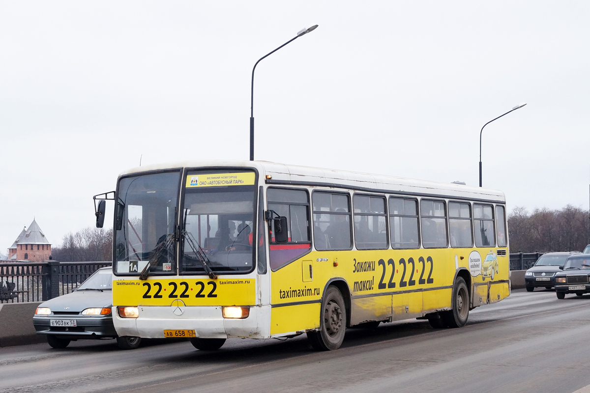 Новгородская область, Mercedes-Benz O345 № 406