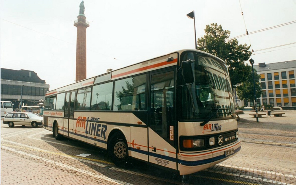 Гессен, Setra S215NR № 990