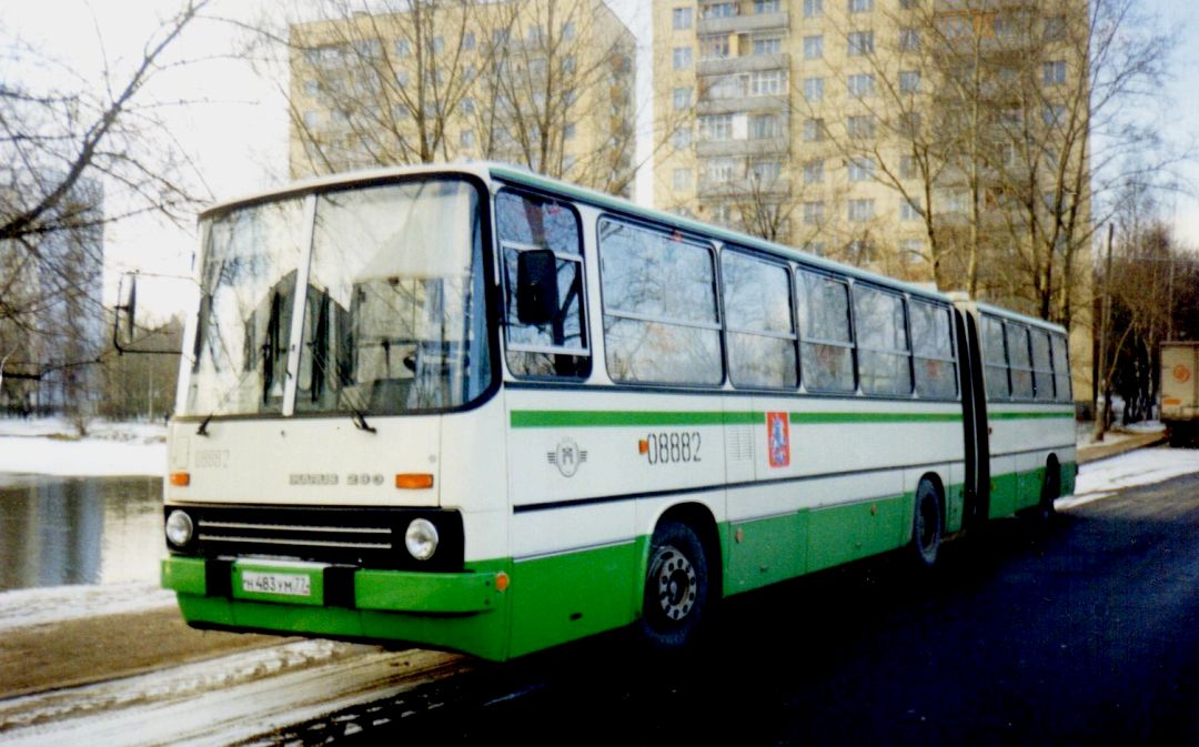 Москва, Ikarus 280.33M № 08882