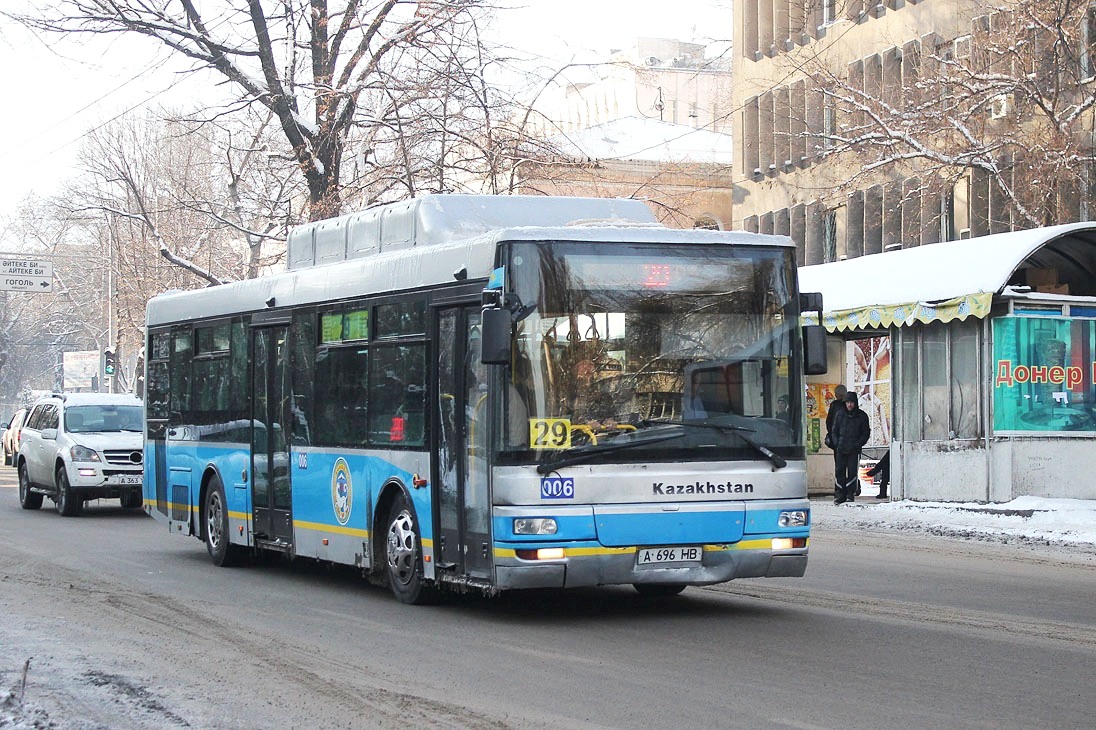 Алматы, Yutong ZK6120HGM № 006