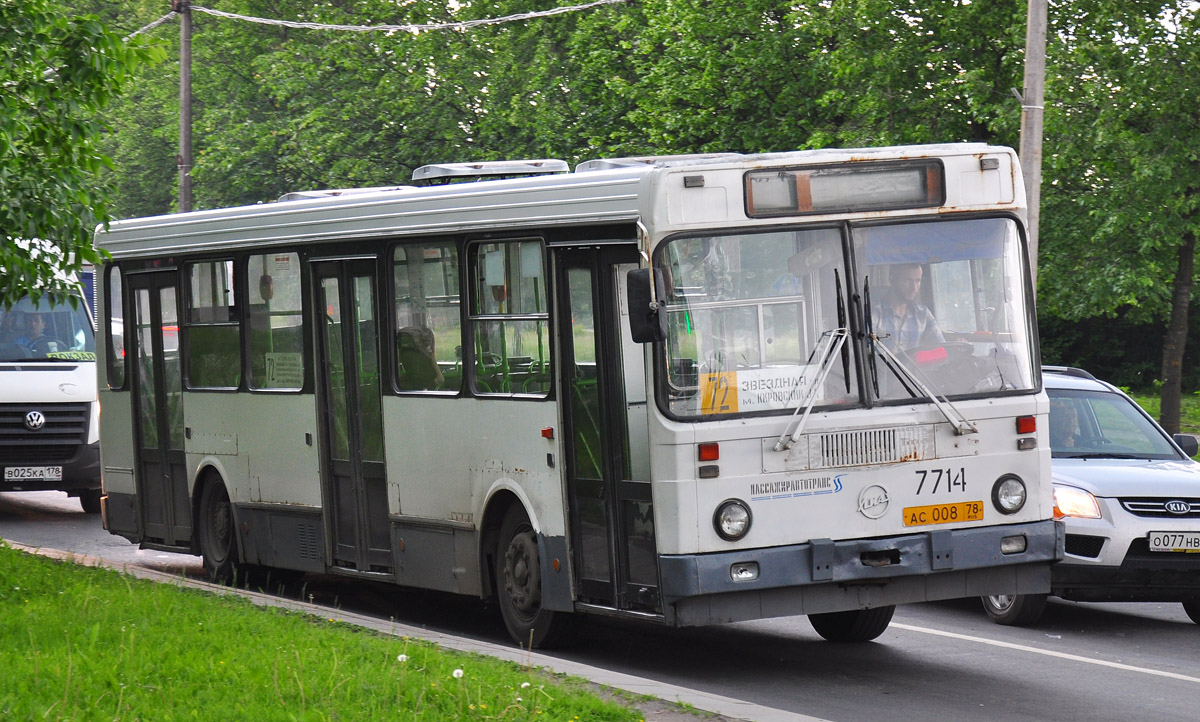 Санкт-Петербург, ЛиАЗ-5256.25 № 7714