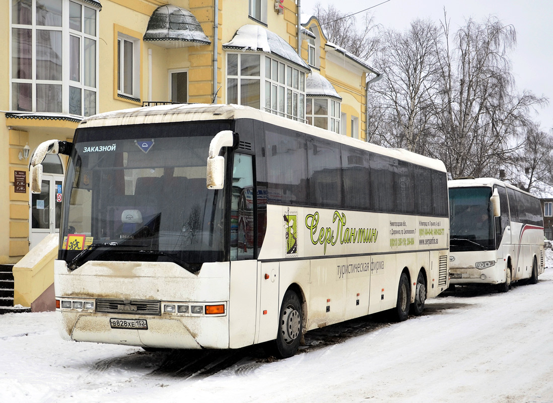 Нижегородская область, MAN A32 Lion's Top Coach RH4*3-13,7 № В 828 ХЕ 152