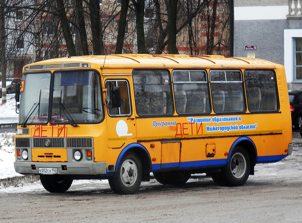 Нижегородская область, ПАЗ-32053-70 № Е 052 СХ 152