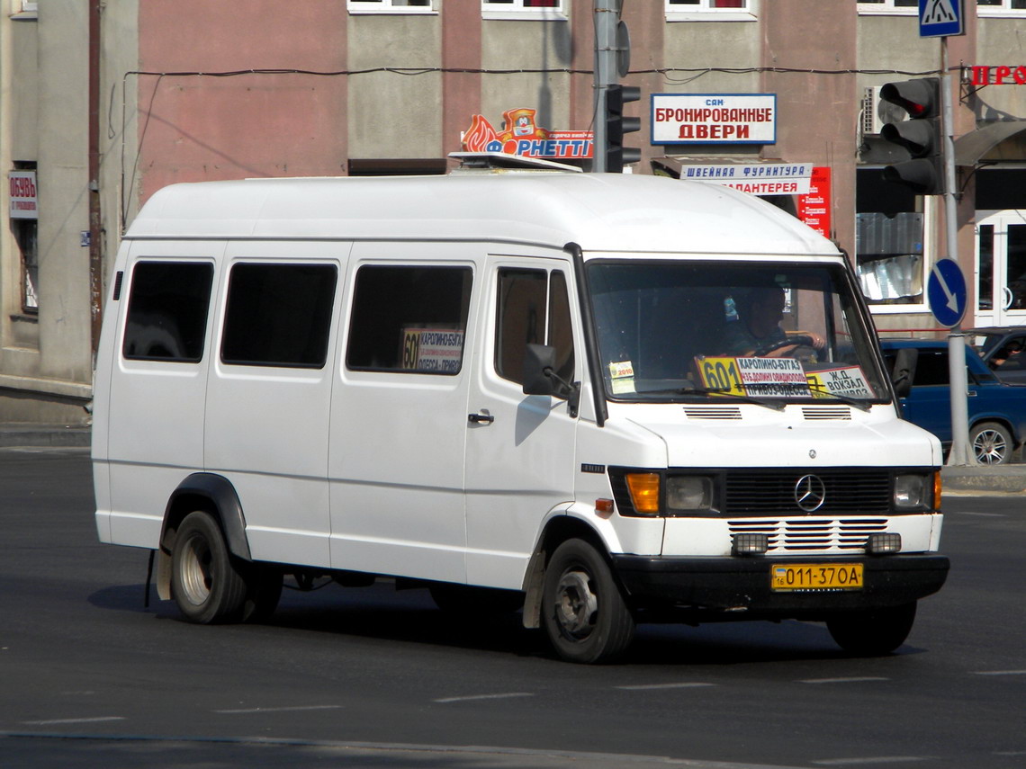 Odessa region, Mercedes-Benz T1 410D # 011-37 ОА