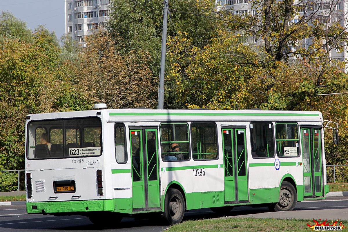 Moscow, LiAZ-5256.25 # 13295