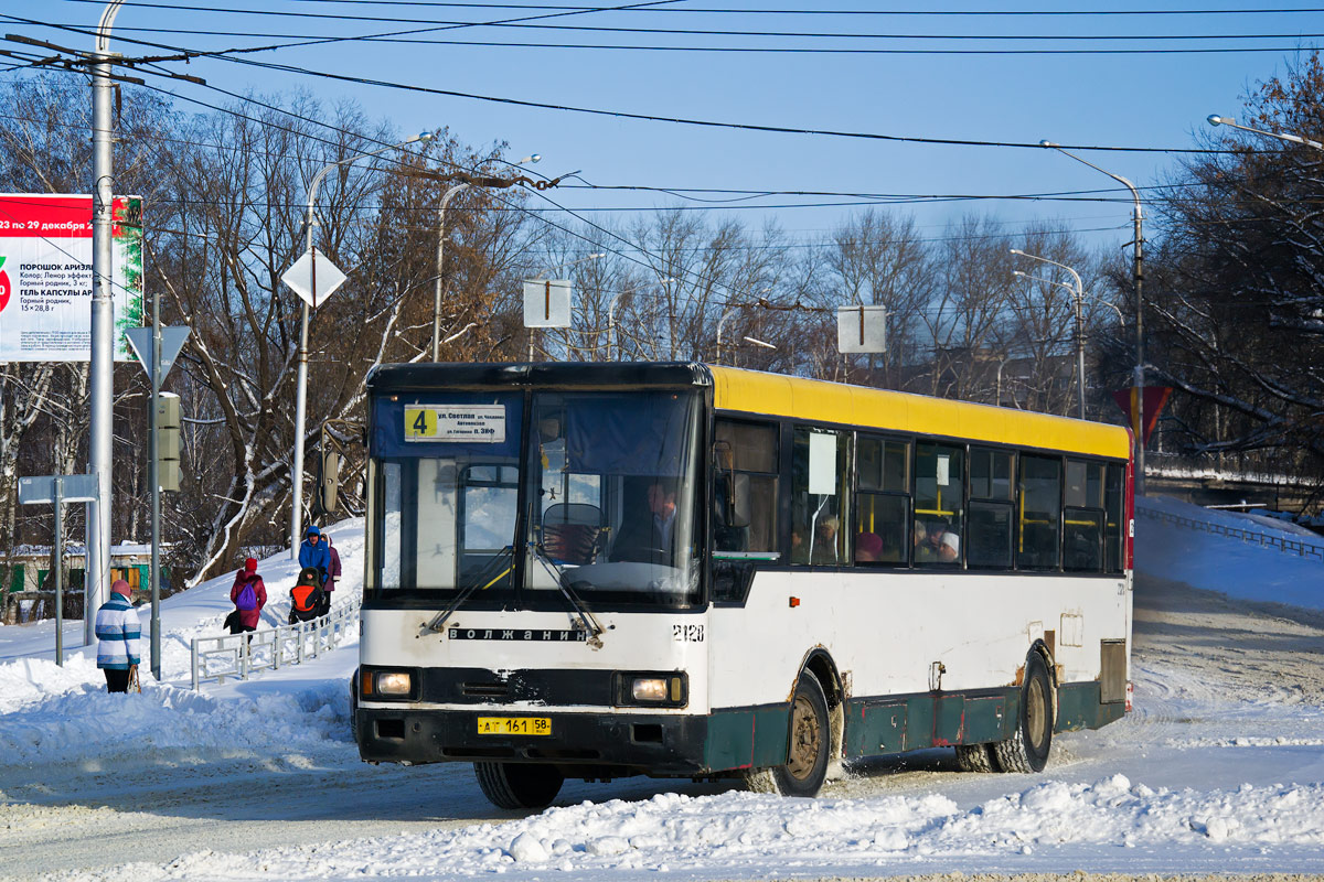 Пензенская область, Волжанин-5270-10-02 № 2128