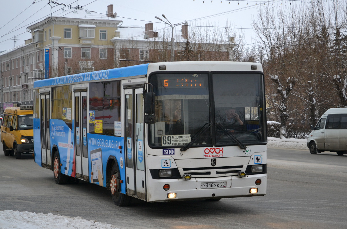 Omsk region, NefAZ-5299-30-32 Nr. 300