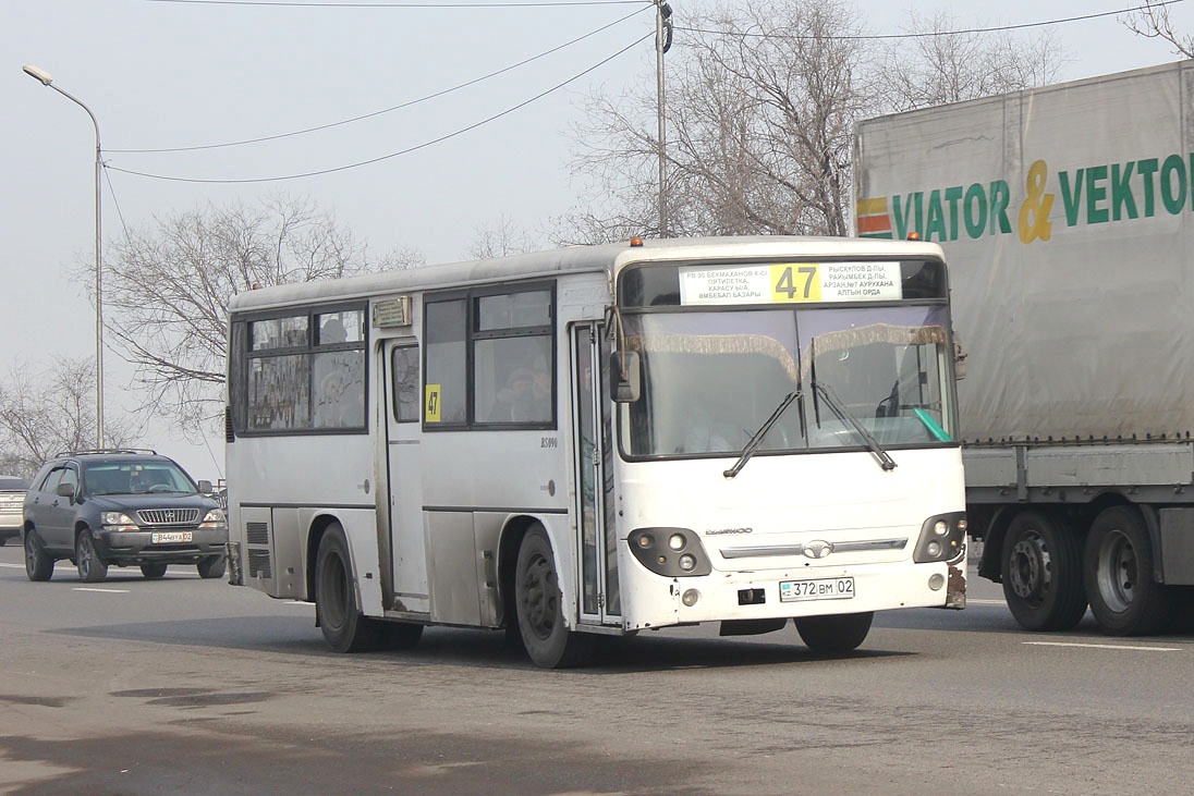 Алматы, Daewoo BS090 (СемАЗ) № 372 BM 02