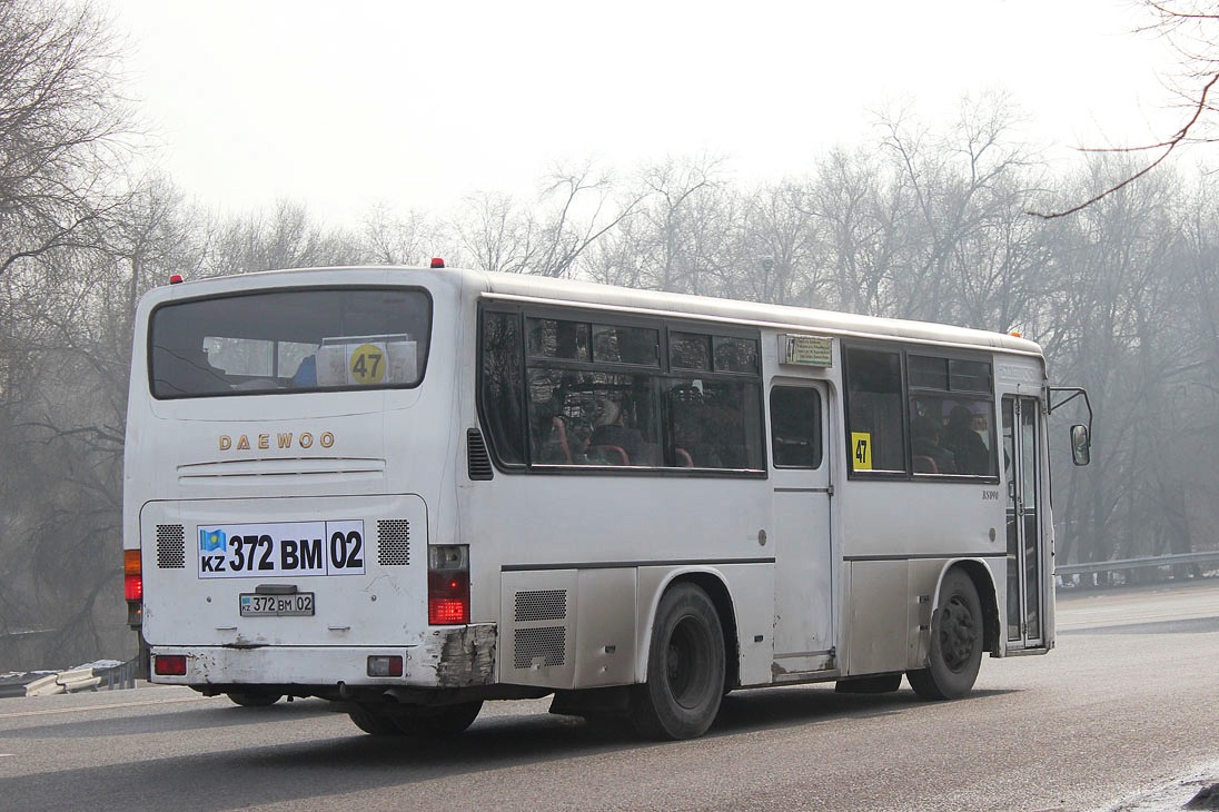 Алматы, Daewoo BS090 (СемАЗ) № 372 BM 02