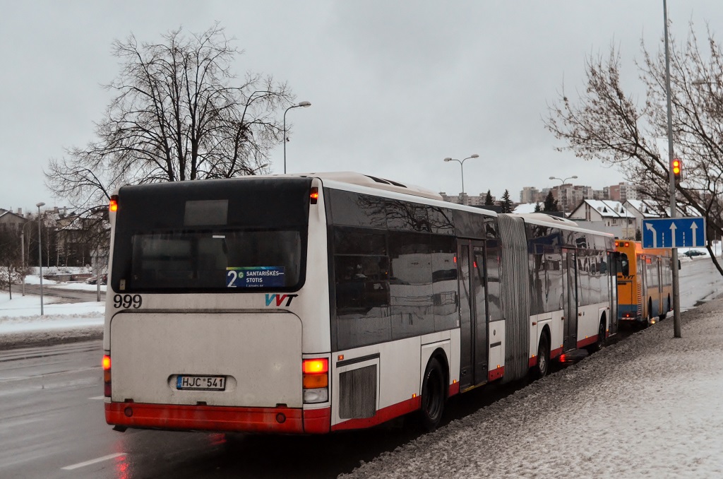 Литва, Neoplan N4421/3 Centroliner № 999