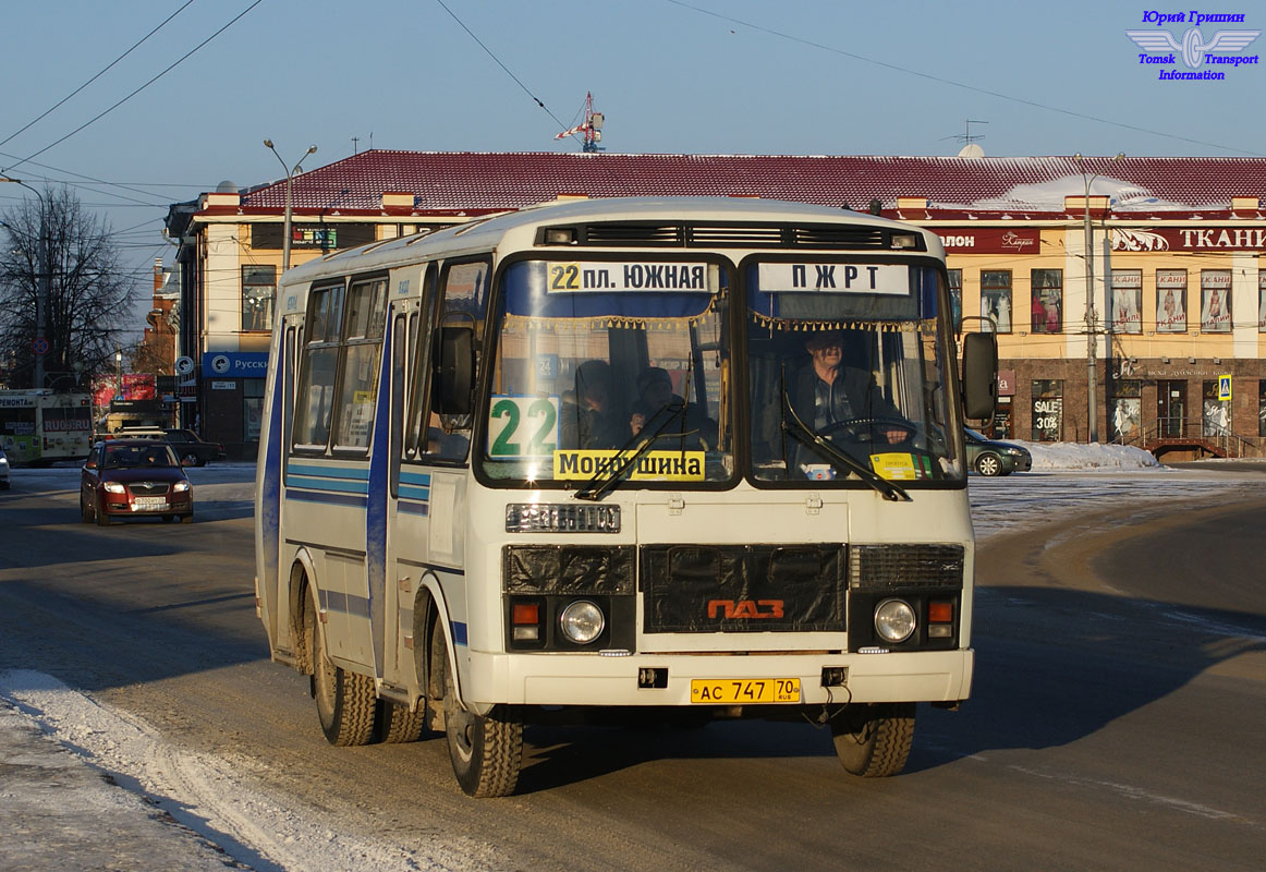 Tomsk region, PAZ-32054 # АС 747 70