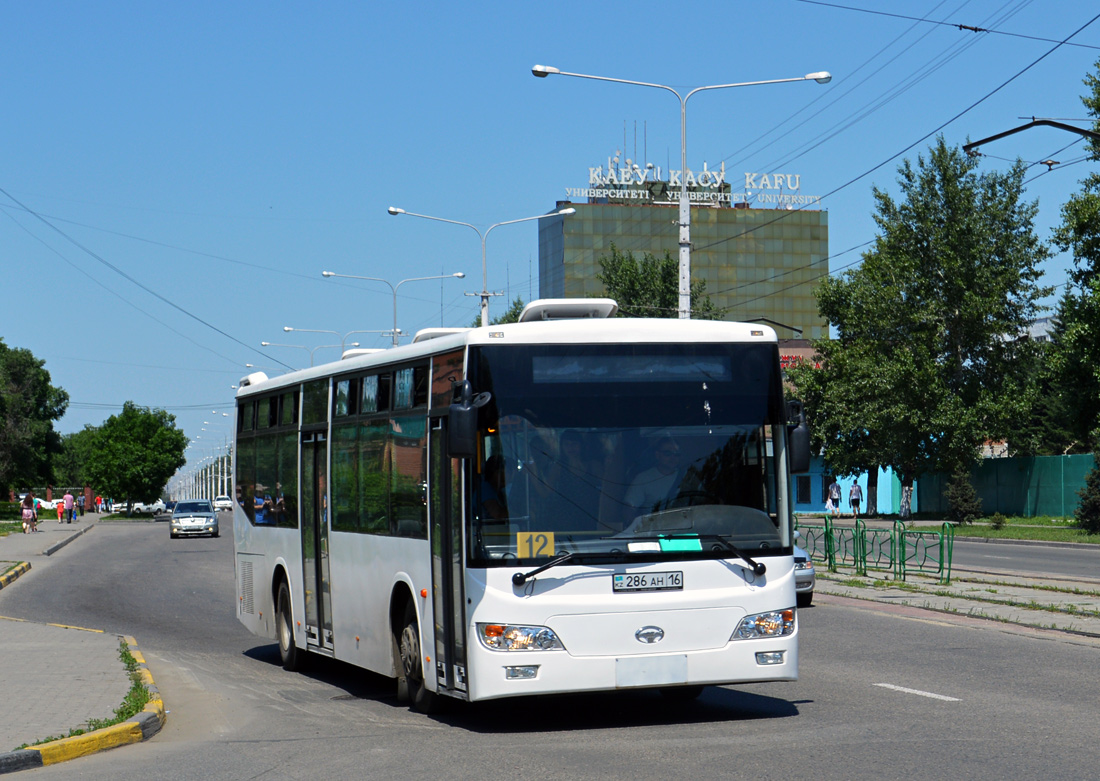 Восточно-Казахстанская область, Guilin Daewoo GDW6120HG (СемАЗ) № 286 AH 16