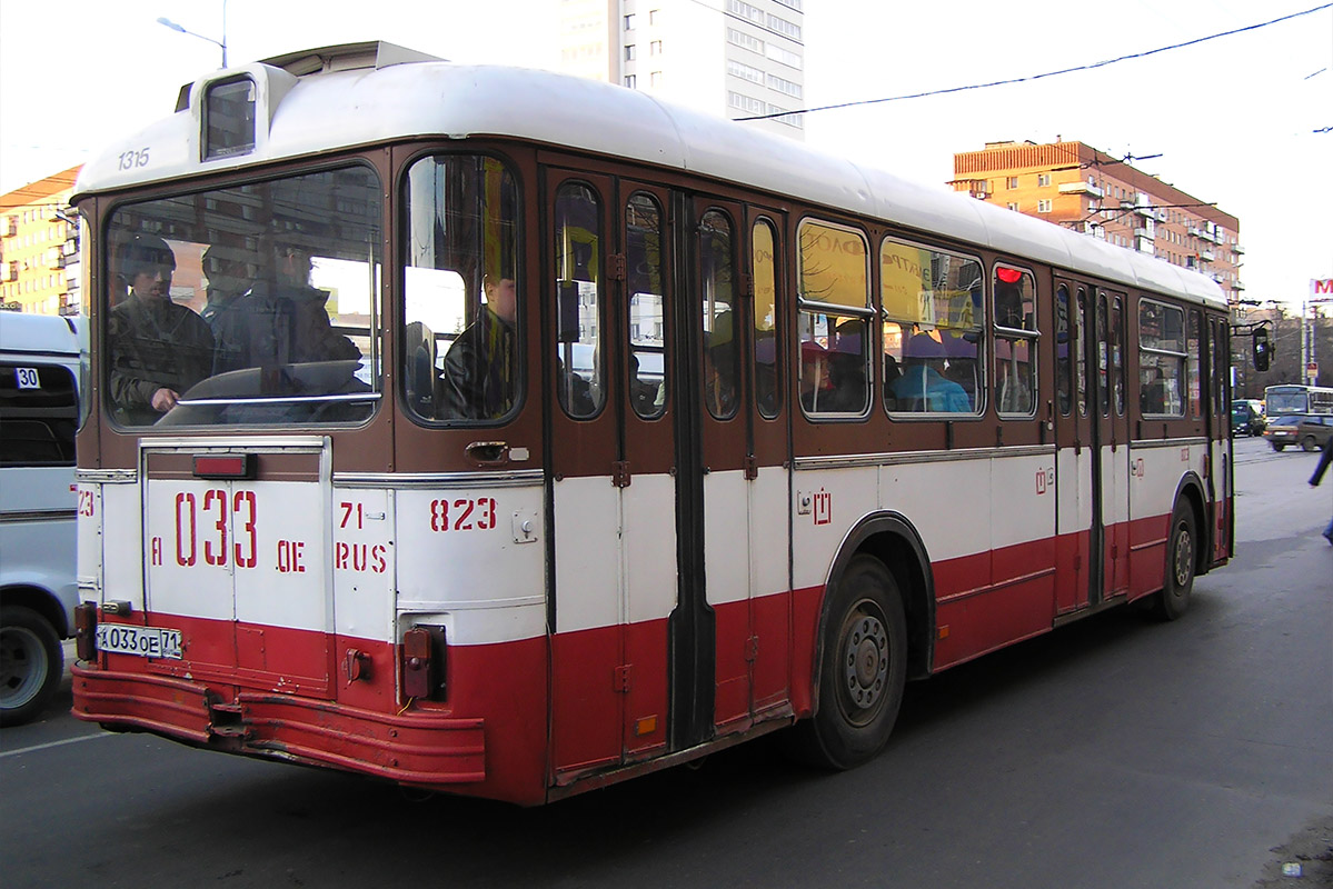 Тульская область, Renault SC10UO.444D № 823