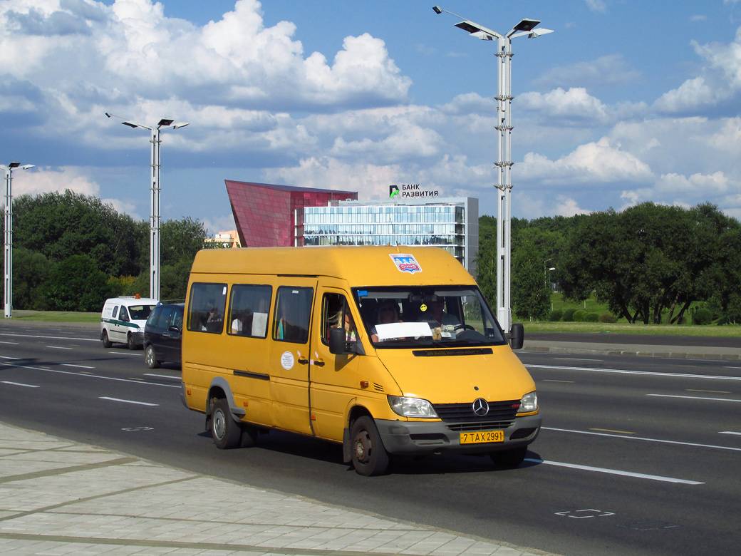 Минск, Mercedes-Benz Sprinter W904 411CDI № 040156