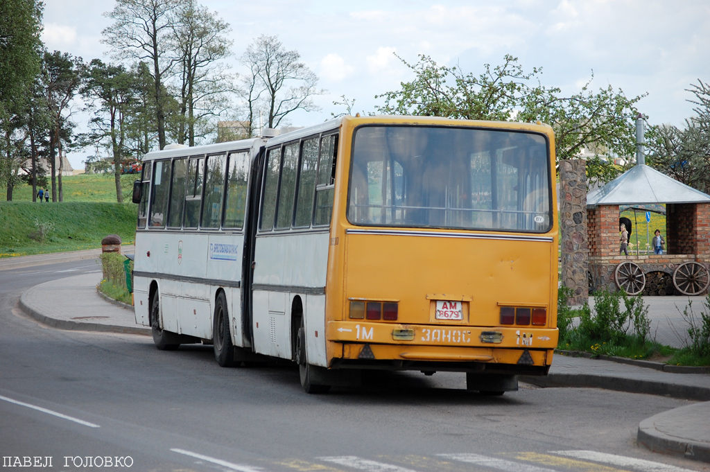 Несвиж барановичи автобус. Ikarus 280 Барановичи. Икарус Барановичи. Ikarus Барановичи.