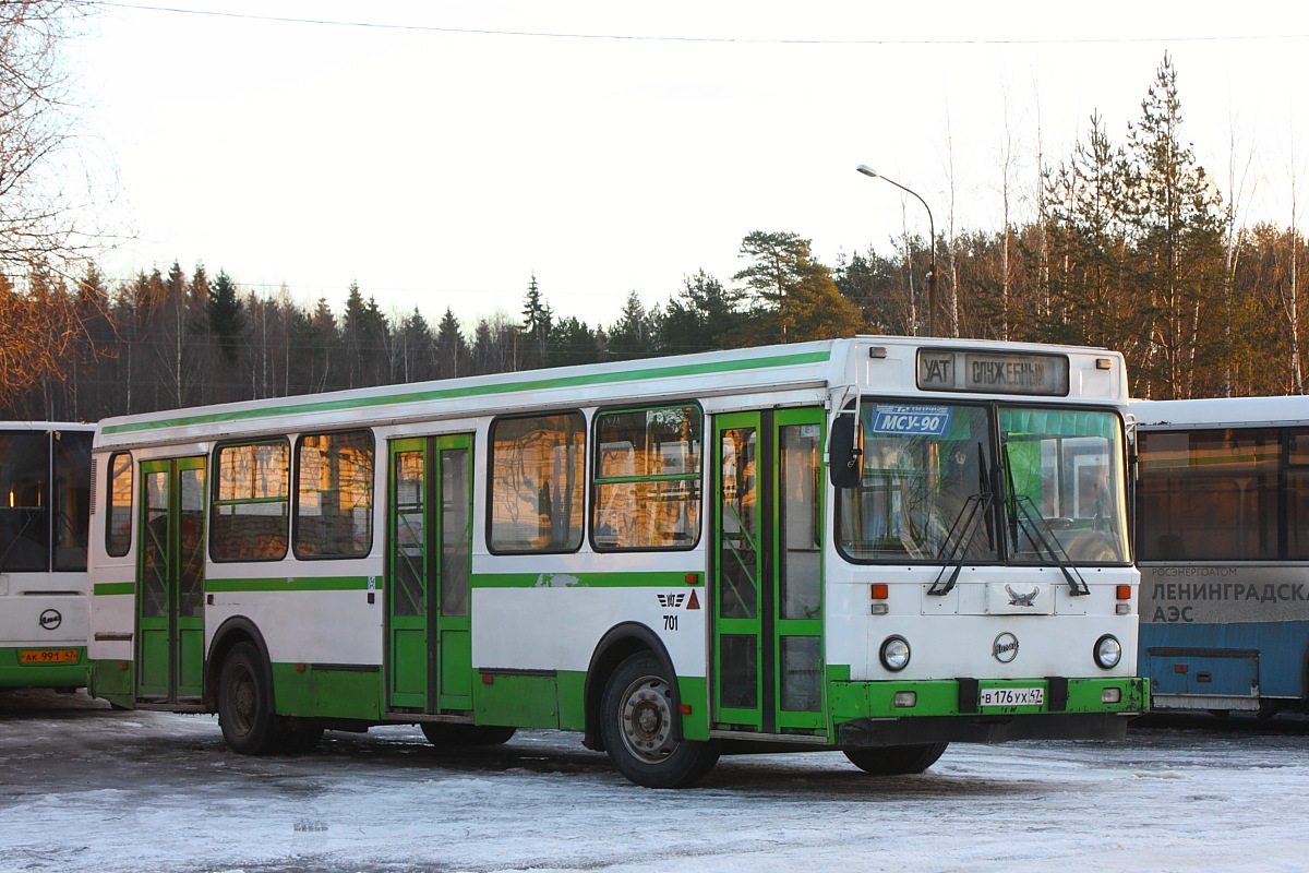 Ленинградская область, ЛиАЗ-5256.30 № 701