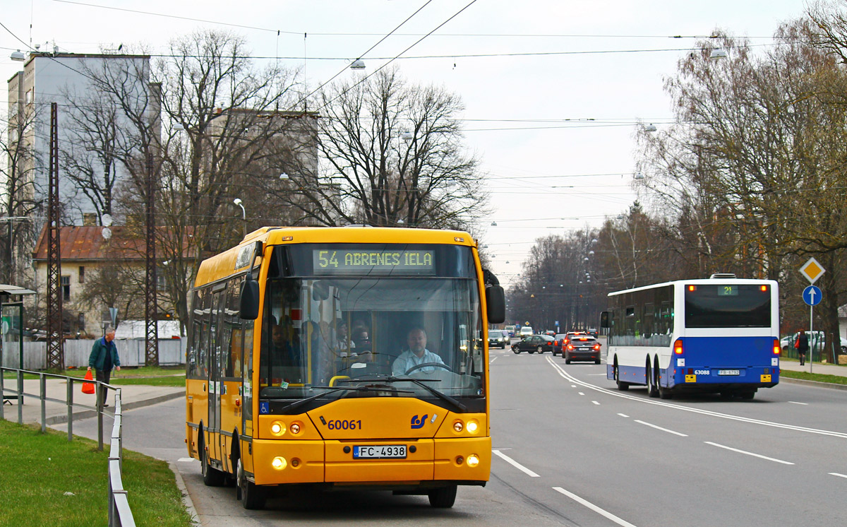 Латвия, Ikarus EAG E91.54 № 60061; Латвия, Mercedes-Benz O530L Citaro L № 63088