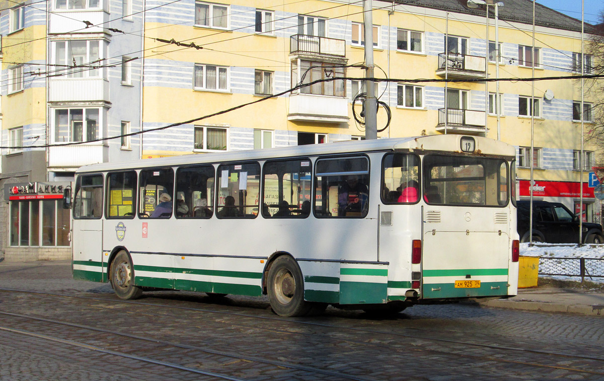 Калининградская область, Mercedes-Benz O305 № 208