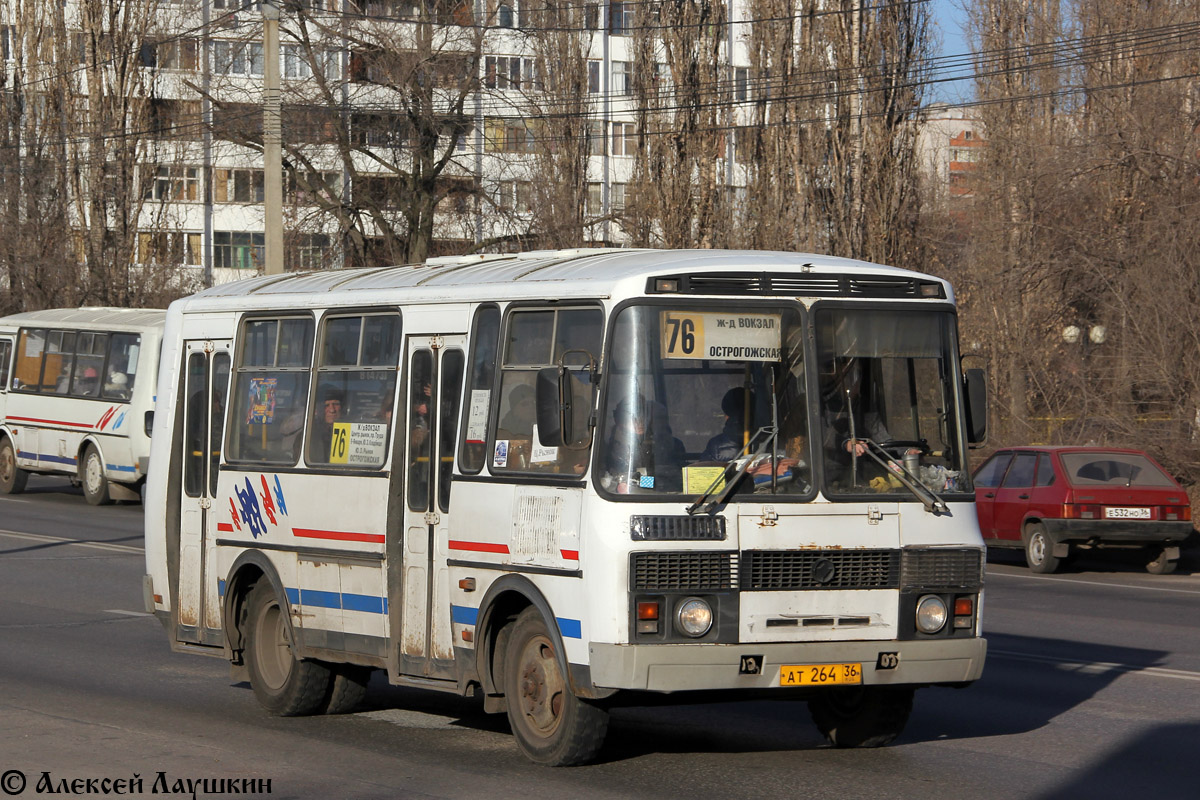 Маршрут 76 автобуса воронеж. Автобус 76 Воронеж. ПАЗ 3205 маршрут 76 Воронеж. 76 Маршрут Воронеж.