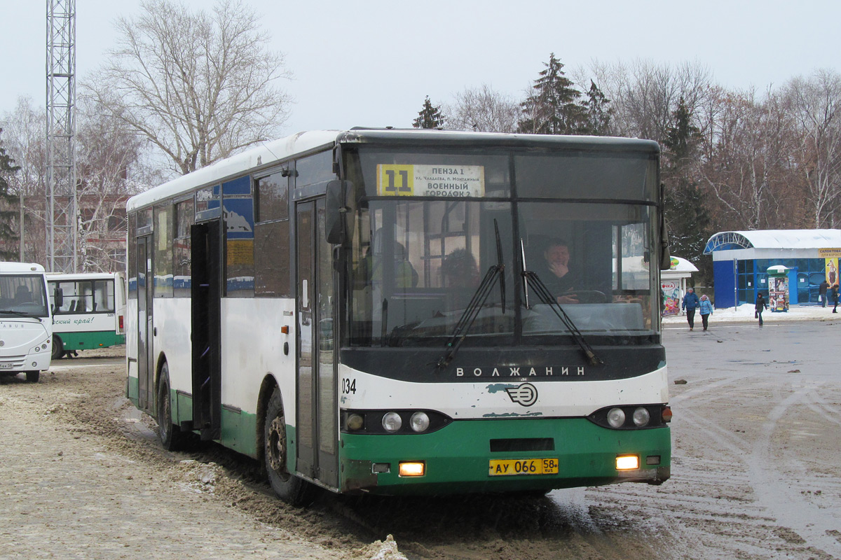 Пензенская область, Волжанин-5270-10-04 № 3034