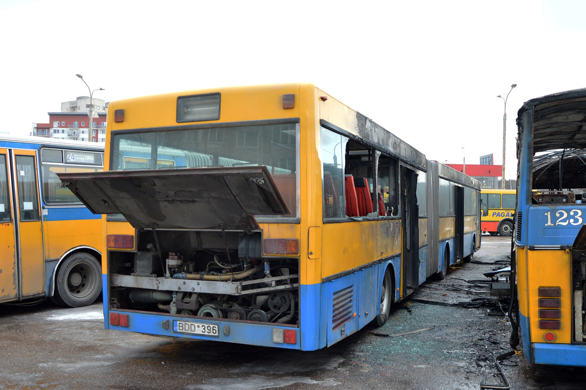 Литва, Mercedes-Benz O405G № 483