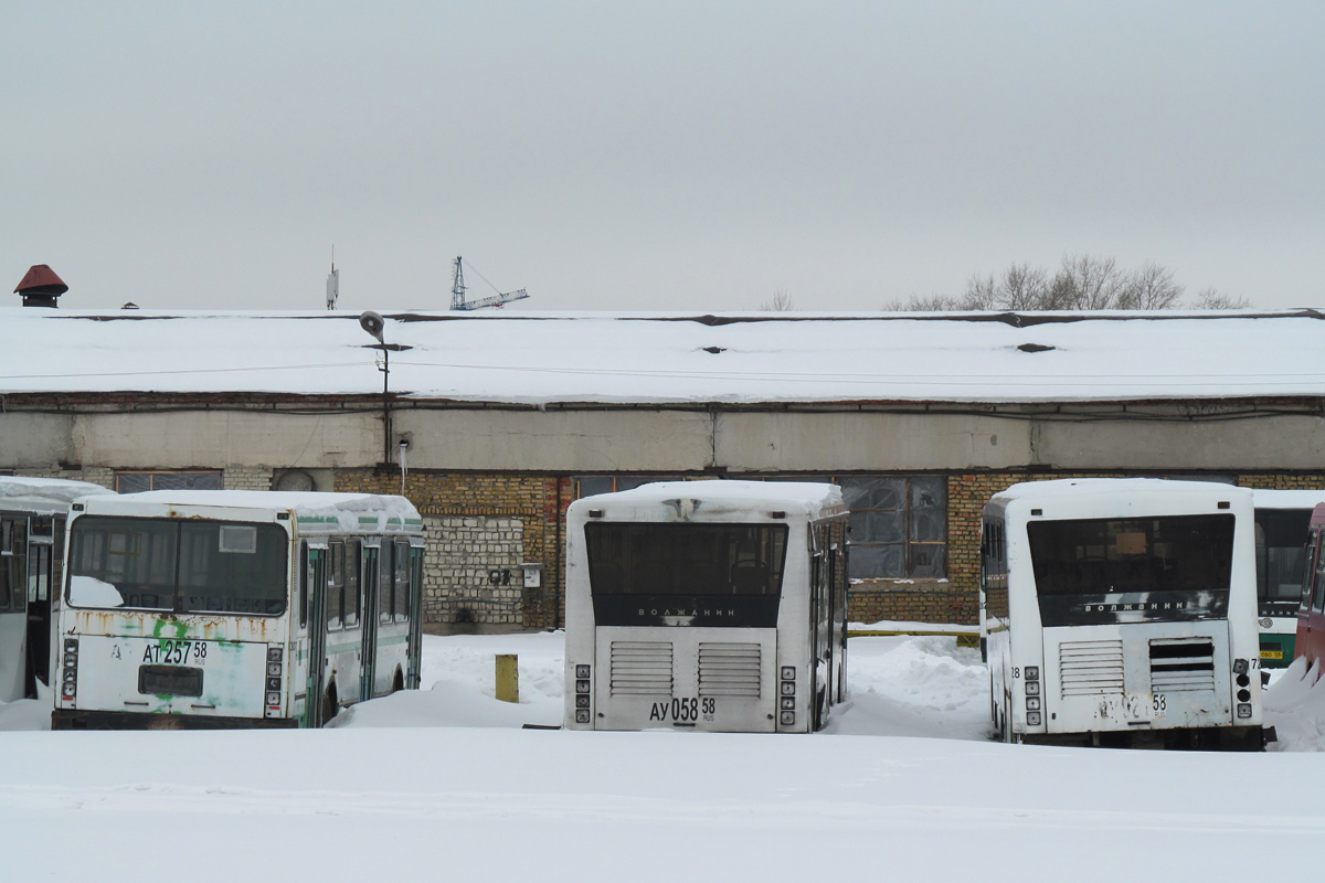 Penza region, LiAZ-5256.40 # 3075; Penza region, Volzhanin-5270-10-04 # 1038; Penza region, Volzhanin-5270-10-04 # 728