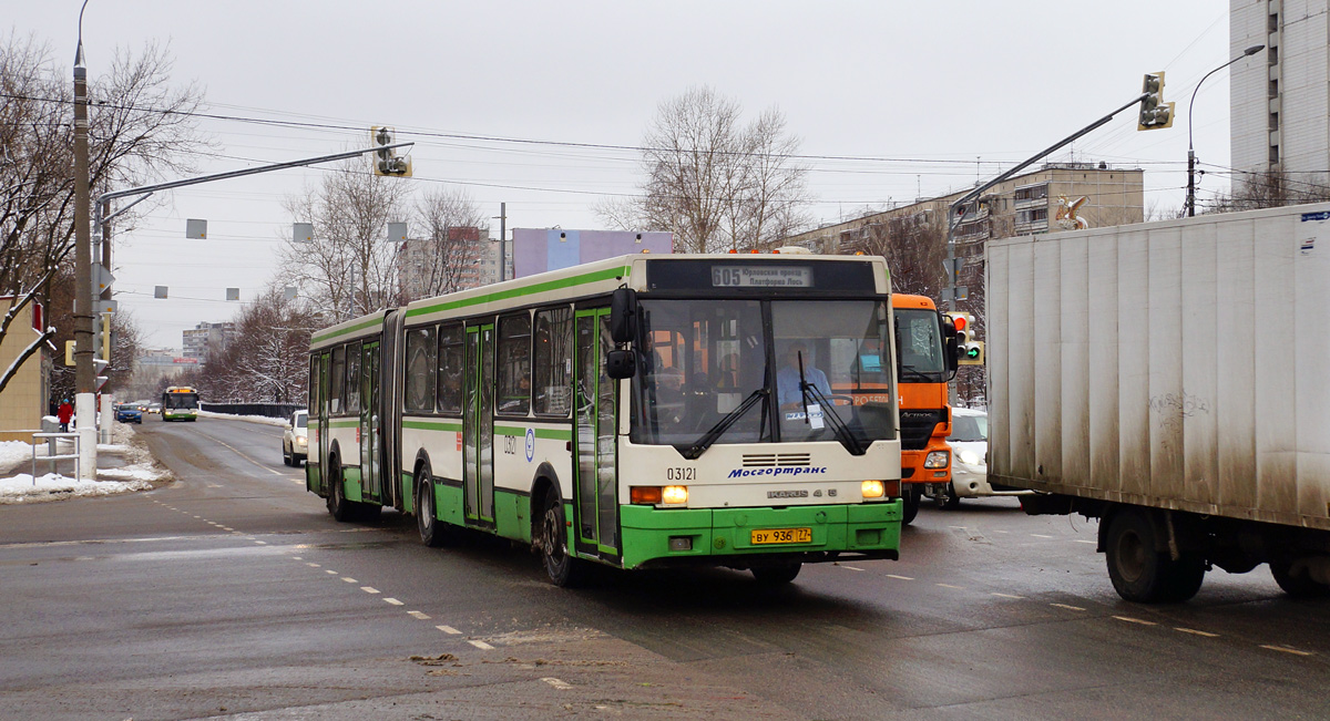 Москва, Ikarus 435.17 № 03121