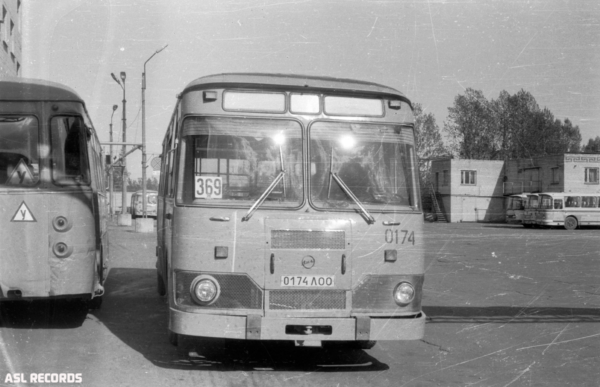 Sankt Petersburg, LiAZ-677M Nr 0174