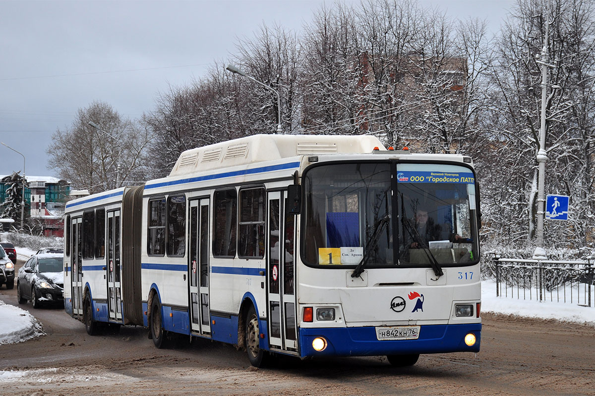 Новгородская область, ЛиАЗ-6212.70 № 317