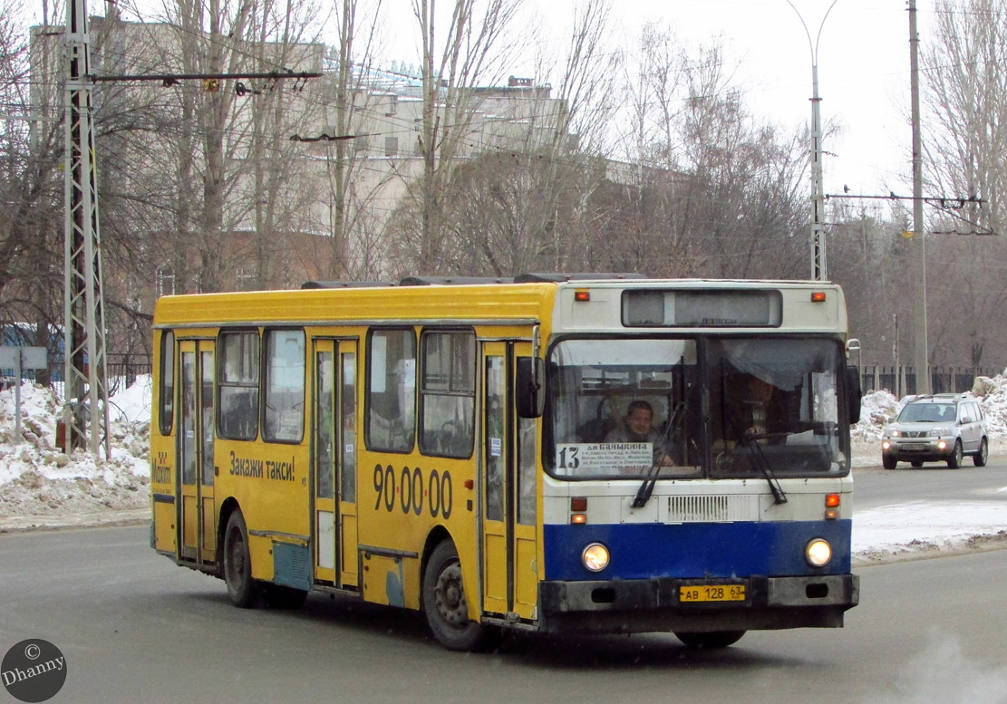 Самарская область, ЛиАЗ-5256.25 № АВ 128 63