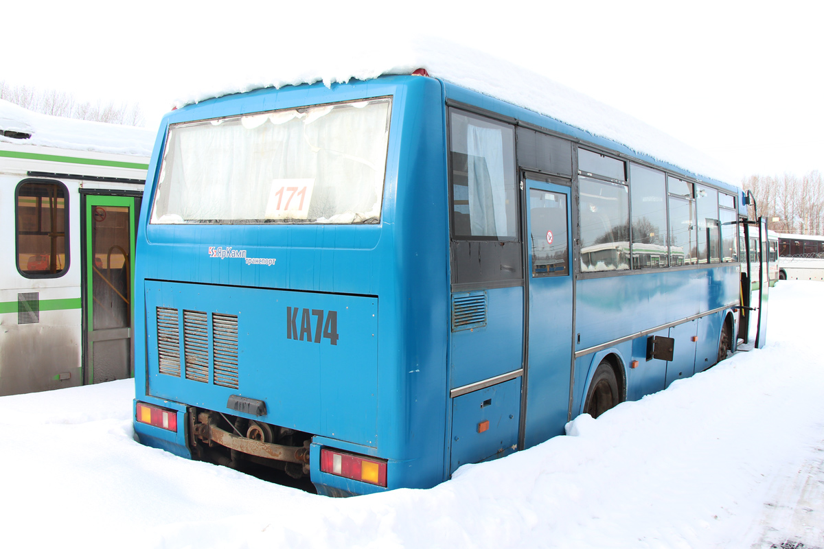 Ярославская область, КАвЗ-4238-00 № 74