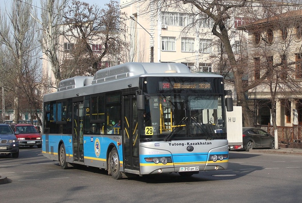 Алматы, Yutong ZK6118HGA № 589