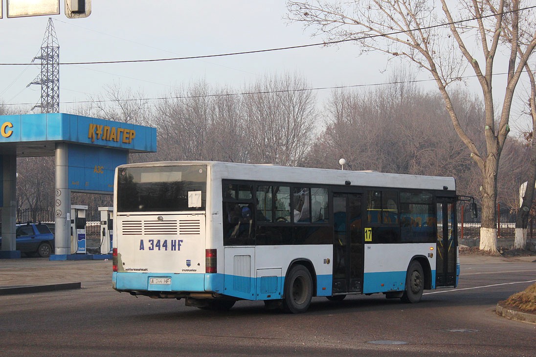 Алматы, Yutong ZK6108HGH № 7061