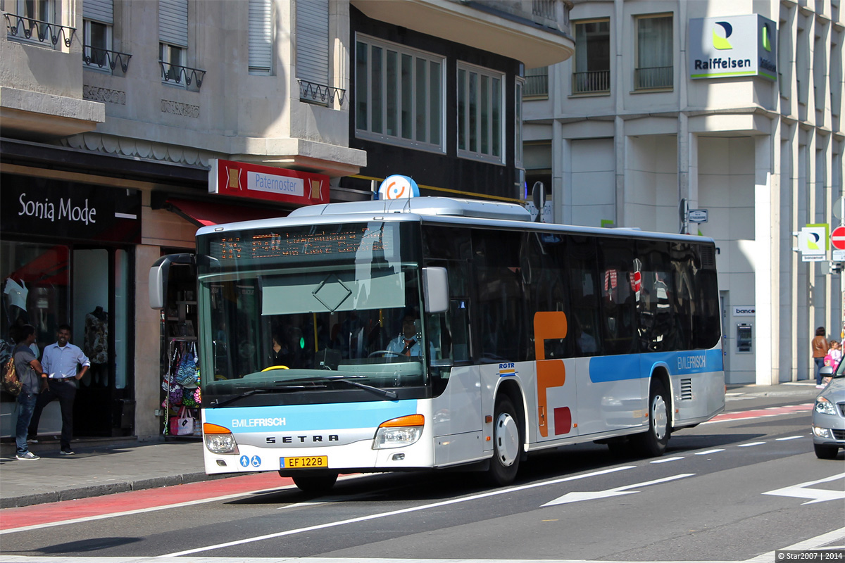 Luxemburg, Setra S415NF sz.: EF 1228