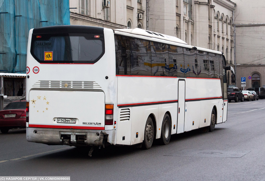 Москва, Neoplan PG5 N3318/3SHD Euroliner SHD № Р 143 ММ 199