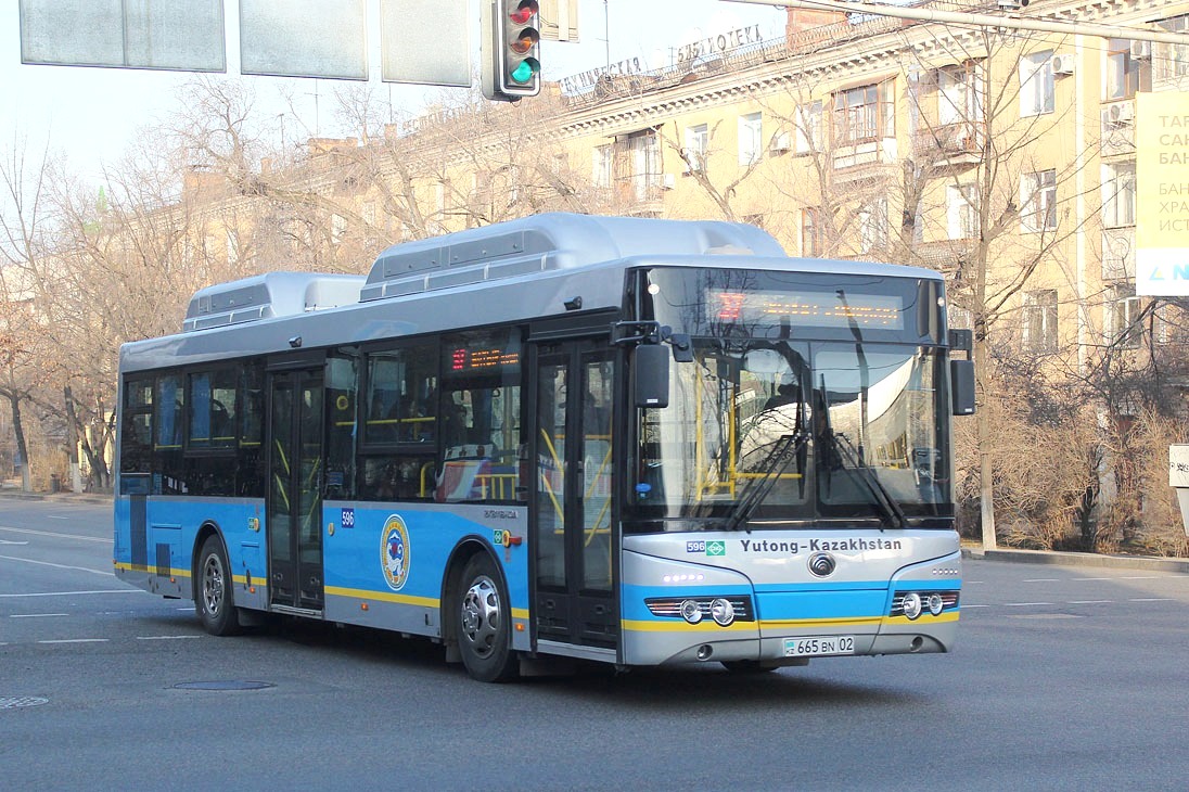 Алматы, Yutong ZK6118HGA № 596