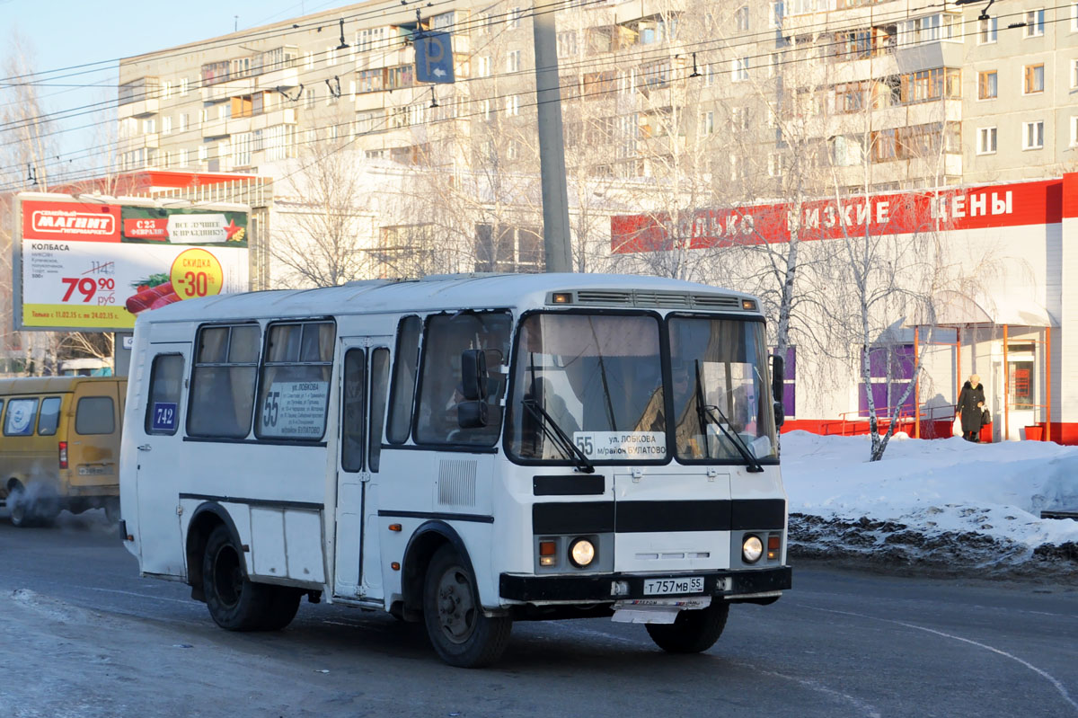 Омская область, ПАЗ-32053-110-07 № 742