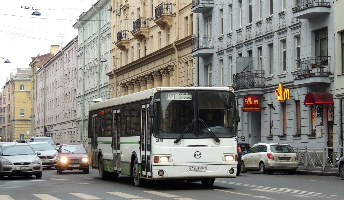 Sankt Petersburg, LiAZ-5293.53 Nr 3590