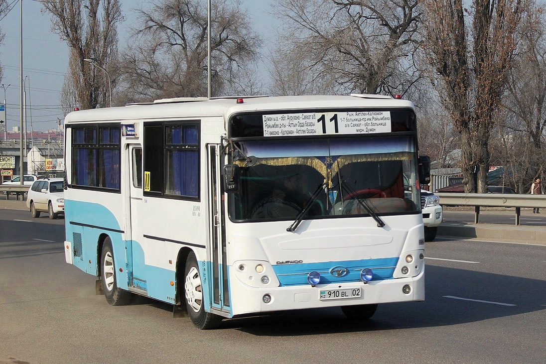 Бус 27 хабаровск. Daewoo bs090 автобус Красноярск. Автобус Тараз. Тараз бус. Г. Алматы автобус Алматы - Тараз.