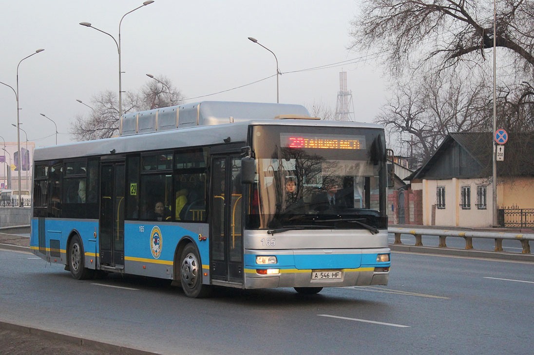 Алматы, Yutong ZK6120HGM № 165