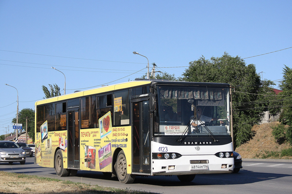 Волгоградская область, Волжанин-52701-10-06 № 4123