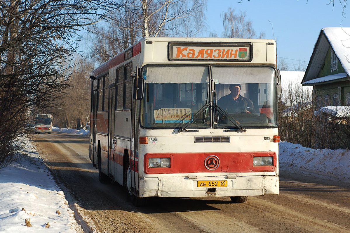 Тверская область, Mercedes-Benz O325 № АЕ 652 69