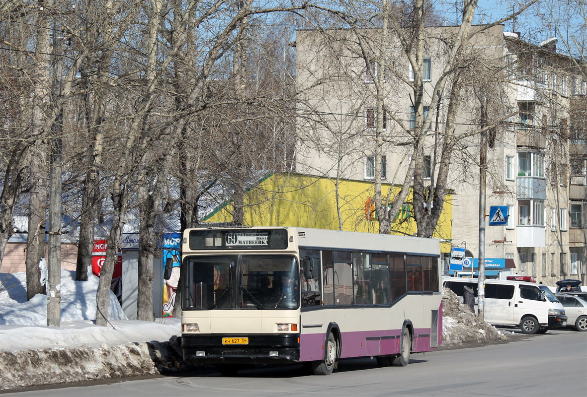 Новосибирская область, МАЗ-104.021 № 4135