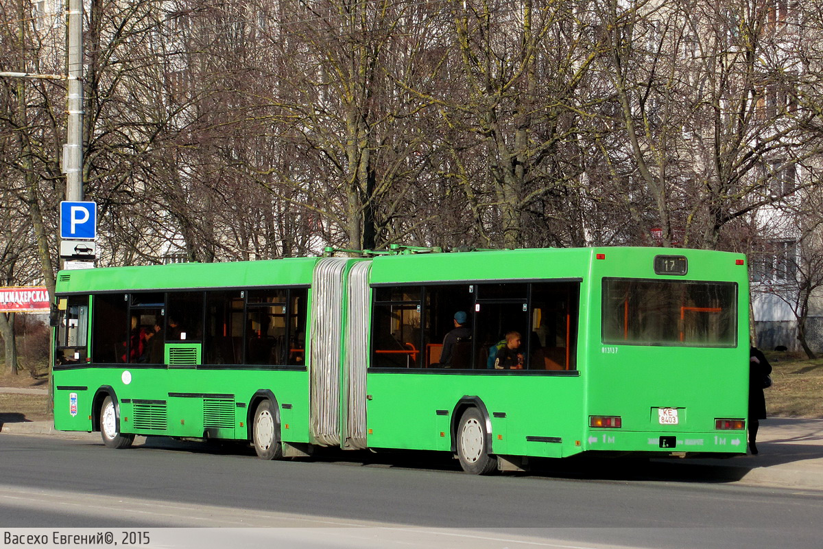 Minsk, MAZ-105.060 č. 013137