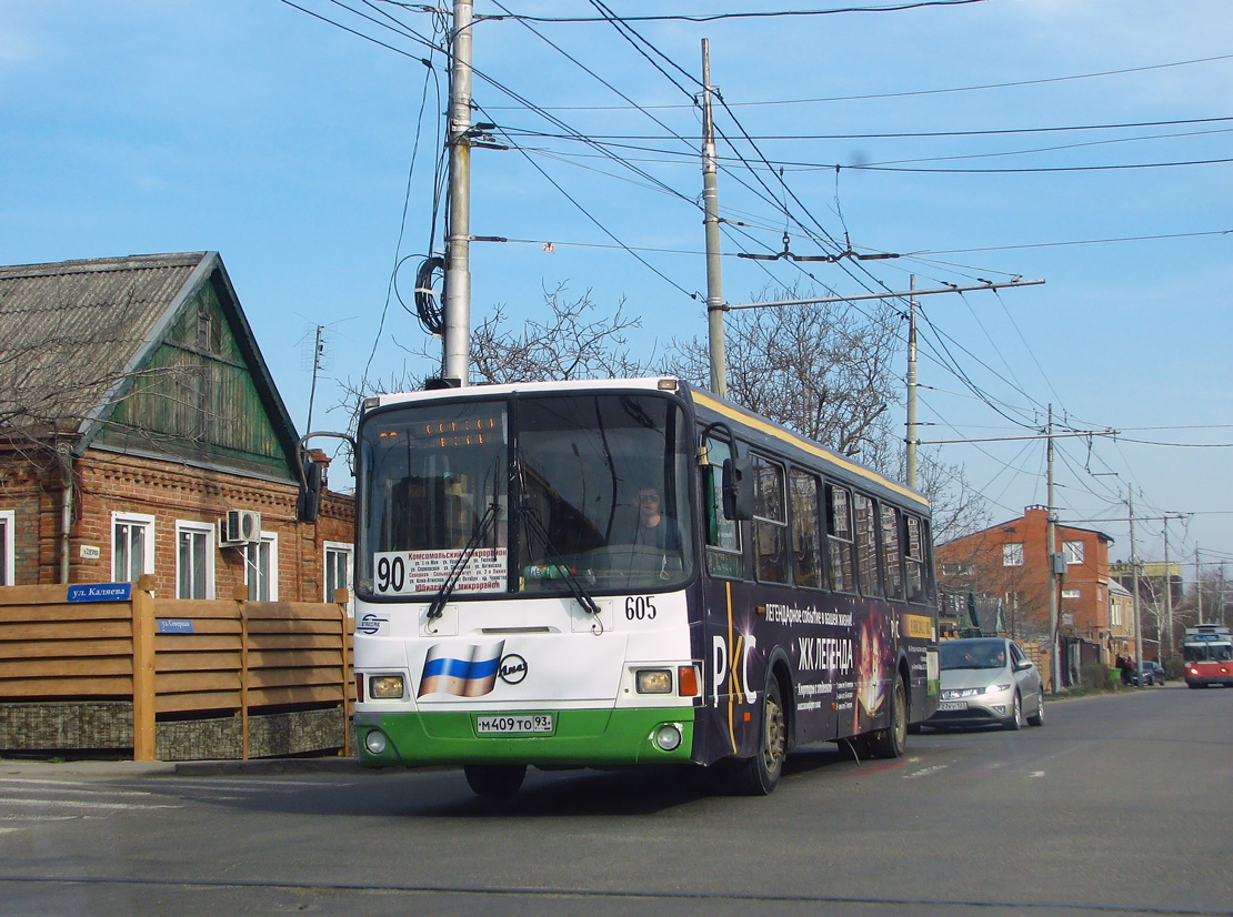 Краснодарский край, ЛиАЗ-5256.26 № М 409 ТО 93