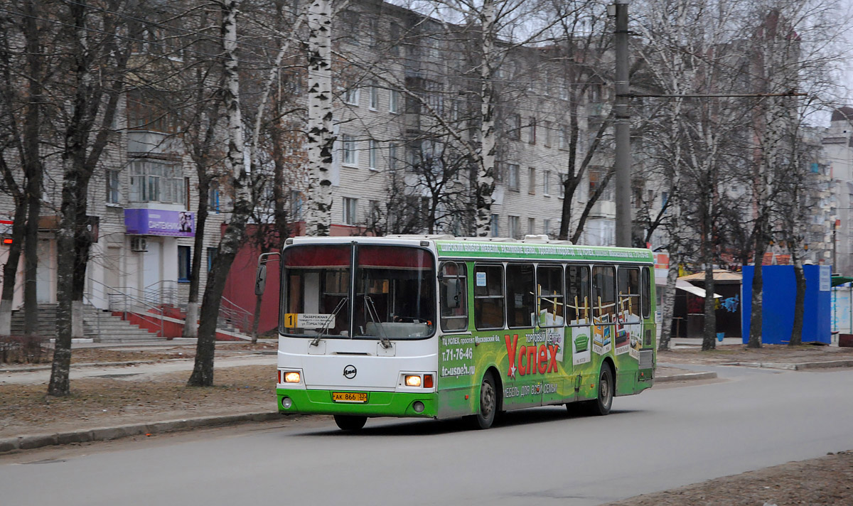 Брянская область, ЛиАЗ-5256.45 № 307