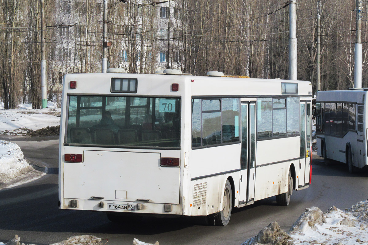 Penza region, Mercedes-Benz O405 # Р 164 АМ 58