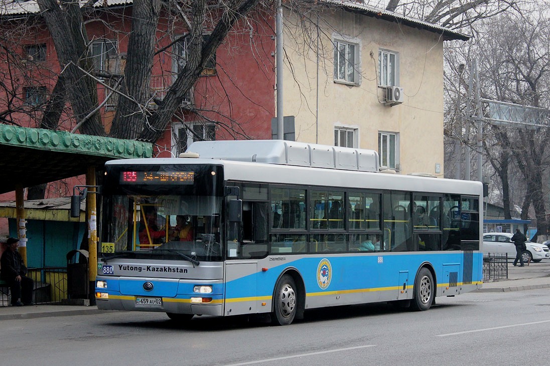 Алматы, Yutong ZK6118HGA № 880